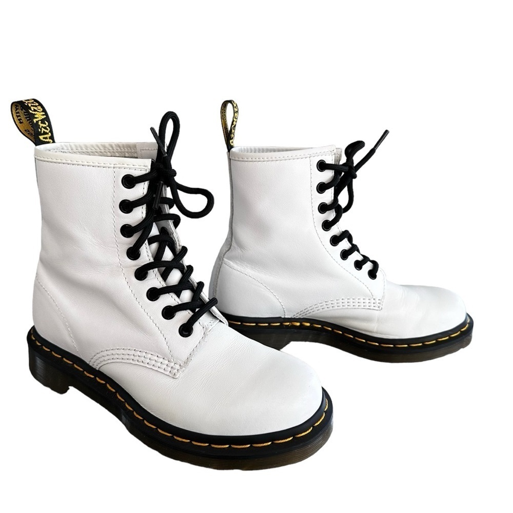 Dr. Marten’s | White 1460 Leather Lace Up Boots Size 6